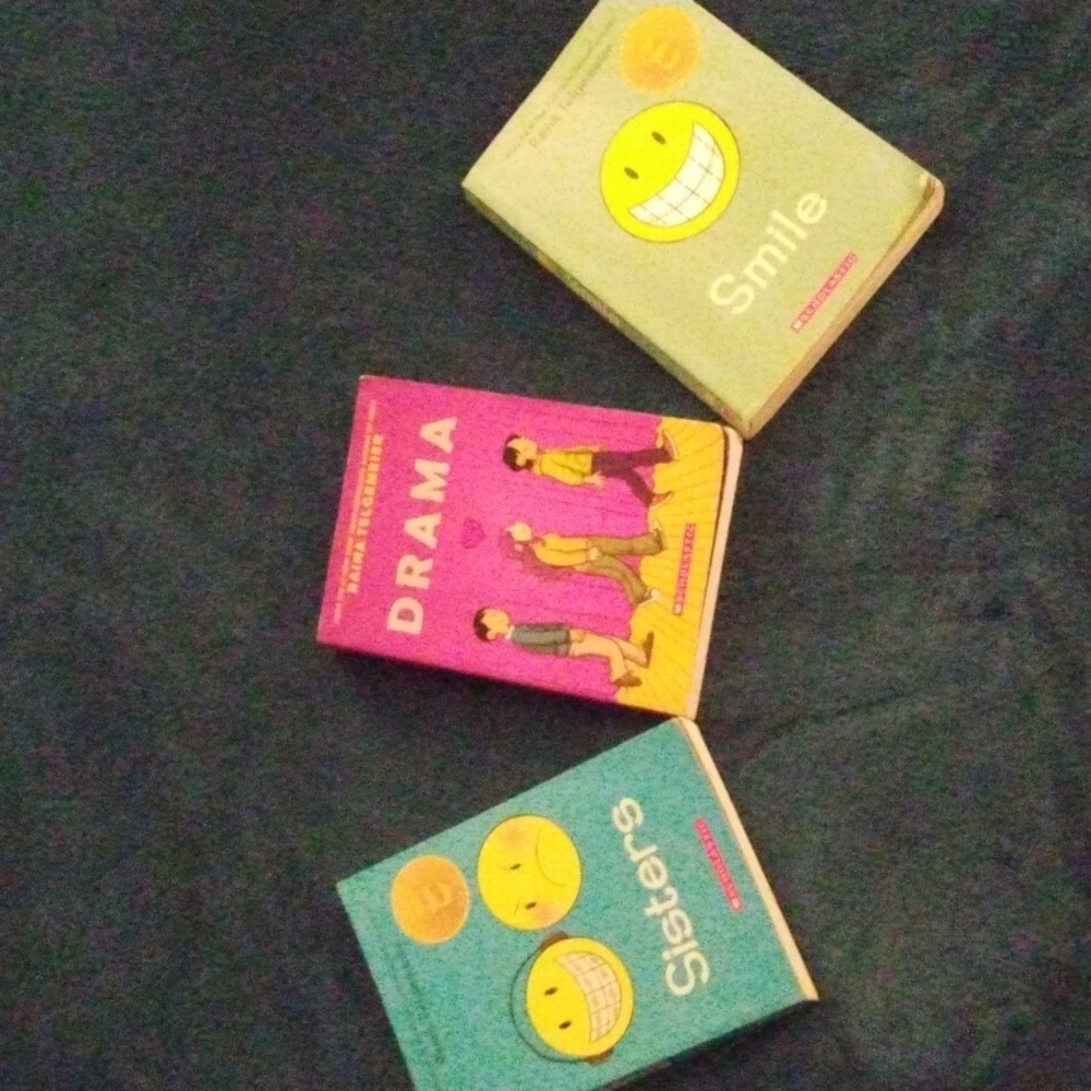 Set of 3 Raina Telgemeier books